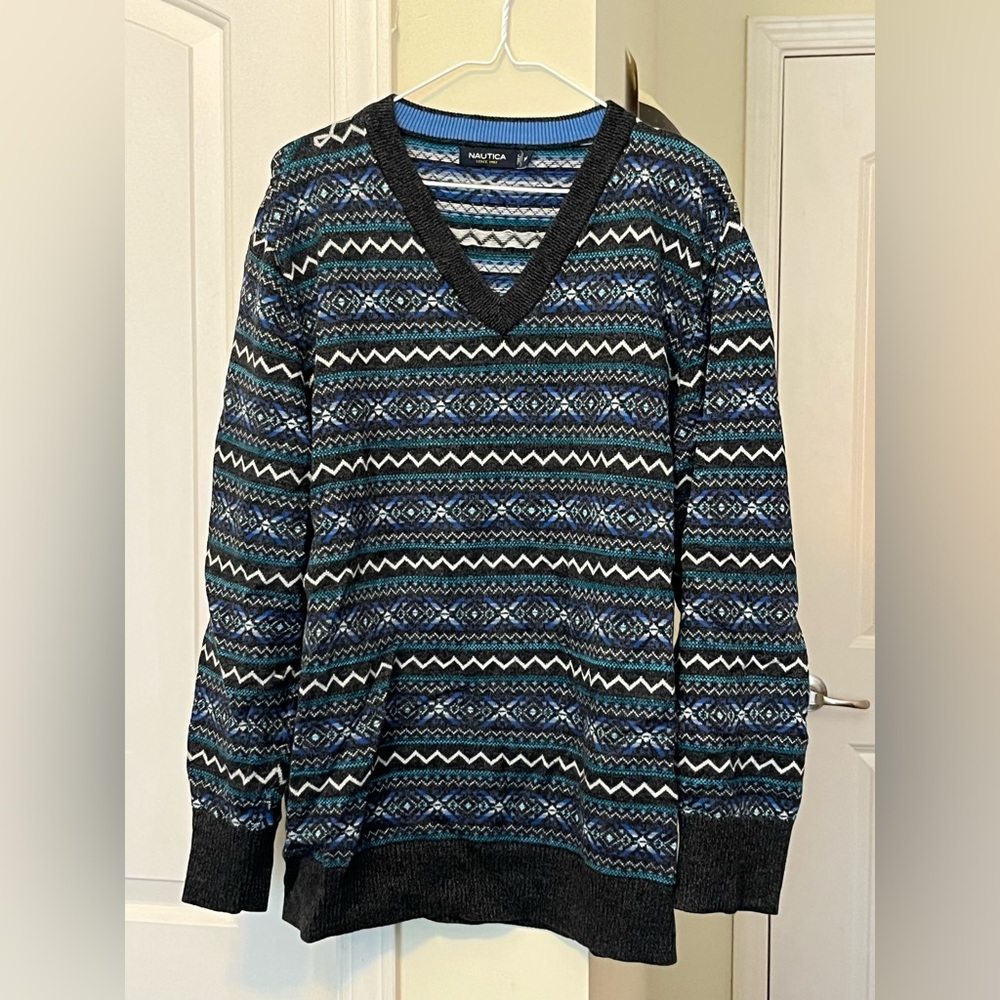 Nautica V-Neck Nordic Patterned Blue Sweater